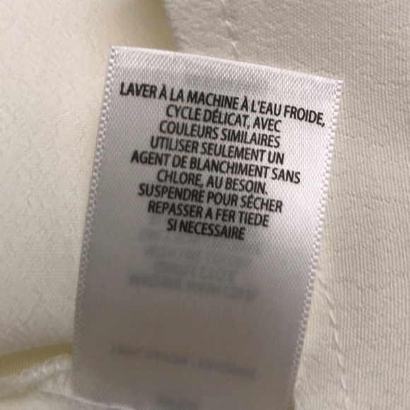 LEITH One-Shoulder Bell Sleeve Top - Picture 9 of 10